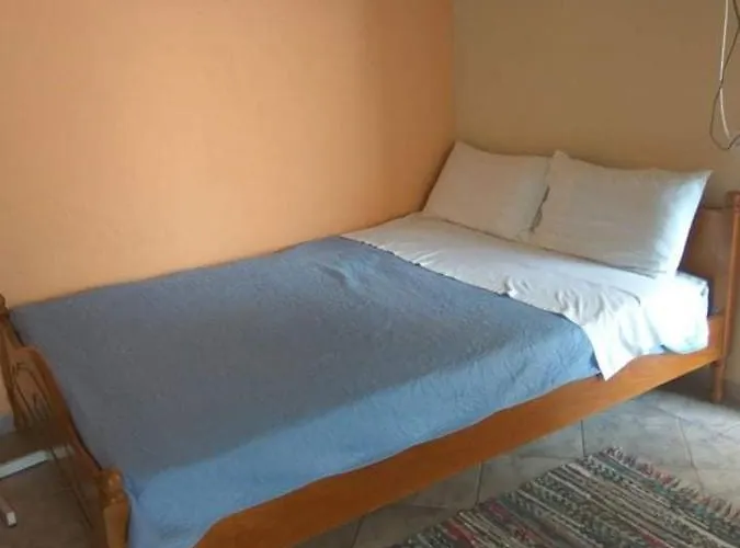 Velika Seaside Apartment